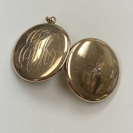 Victorian Round Locket Pendant 14k