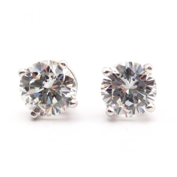 1.50 carat diamond stud earrings white gold