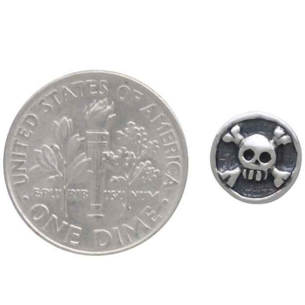 Crossbone Skull Stud Earrings Size