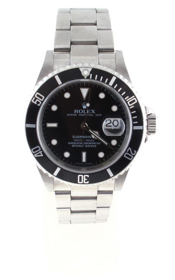 Pre-Owned Rolex Submariner (2006) Stainless Steel Model 16610 Front