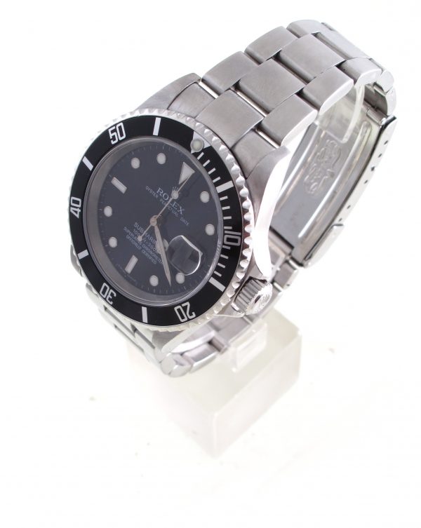 Pre-Owned Rolex Submariner (2006) Stainless Steel Model 16610 Left