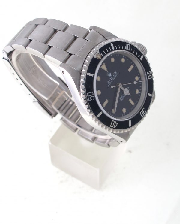 Pre-Owned Rolex 40MM No Date Submariner (1991) Stainless Steel 14060 Right