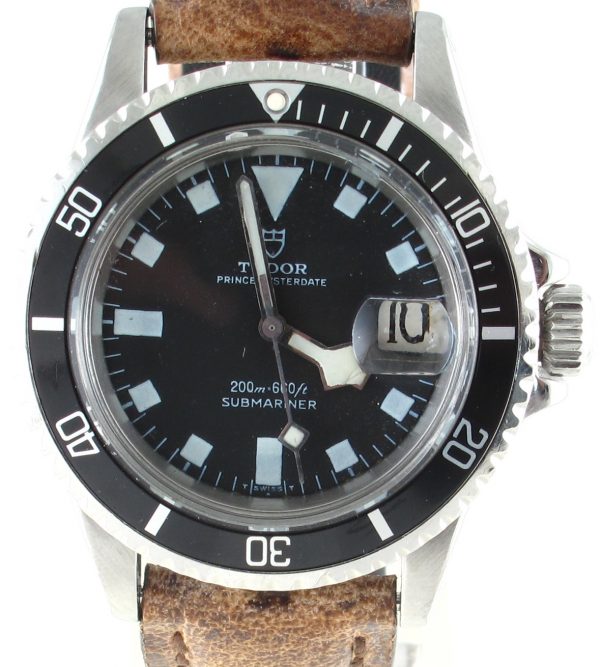 Pre-Owned Tudor Submariner (1968) Stainless Steel Model 7021 Front Close