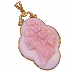 Quatrefoil Shape Pink Shell Cameo Pendant 14K Yellow Gold (2)